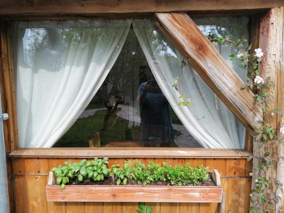 Pivovar Spitt Zahorany Guest House Litoměřice Exterior foto