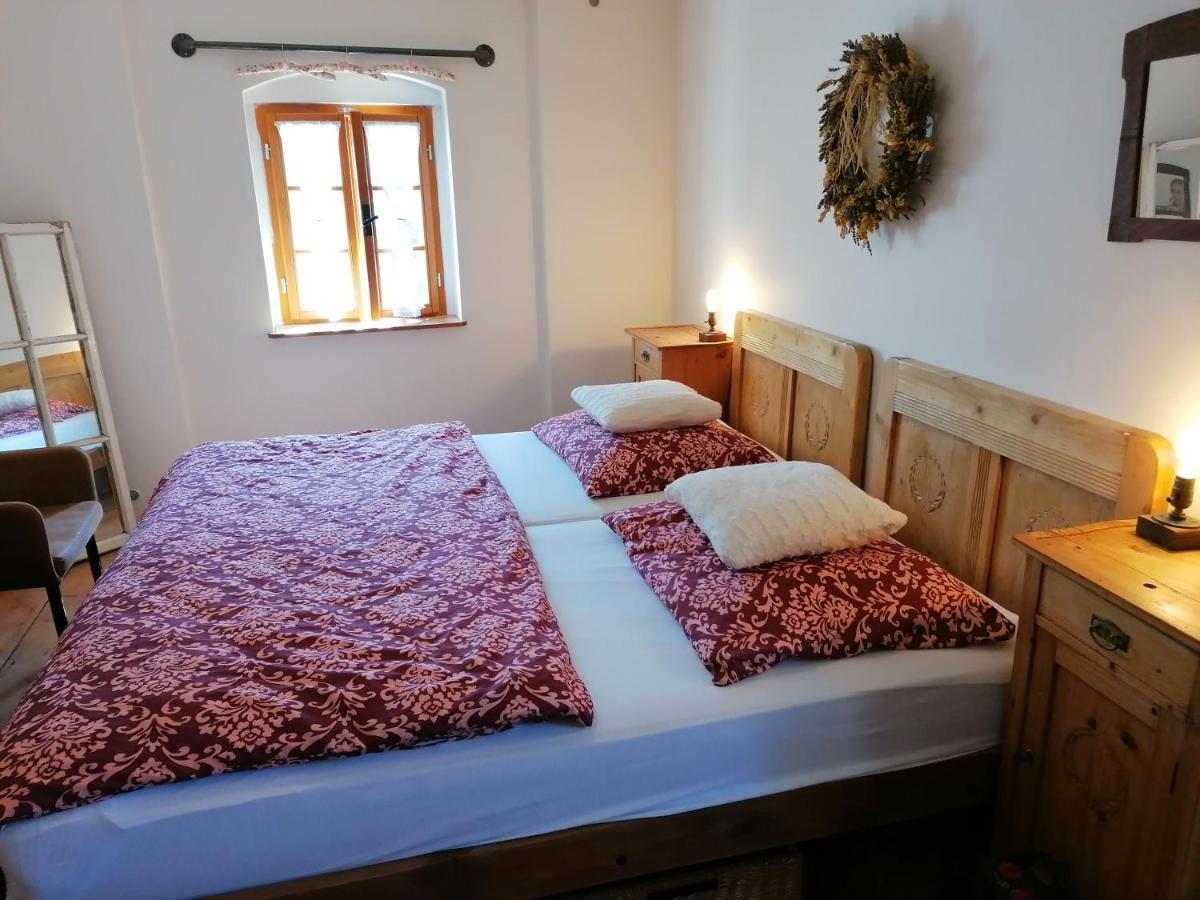 Pivovar Spitt Zahorany Guest House Litoměřice Exterior foto