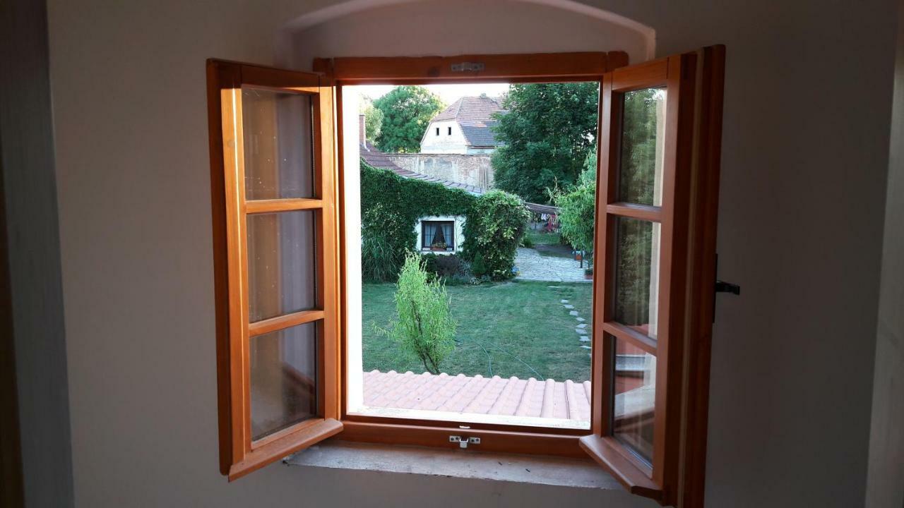 Pivovar Spitt Zahorany Guest House Litoměřice Exterior foto