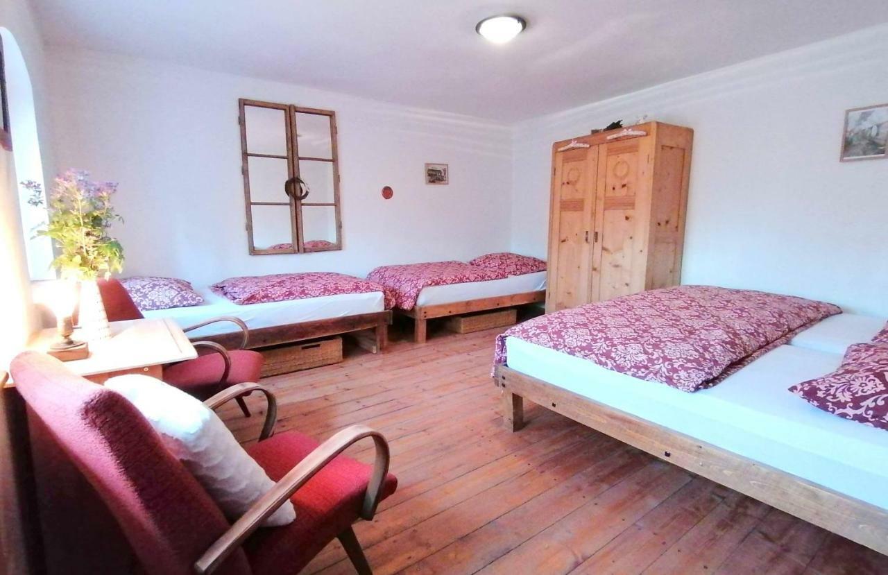 Pivovar Spitt Zahorany Guest House Litoměřice Exterior foto